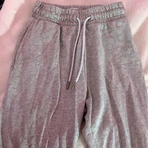 Grey sweatpants from Urban Planet